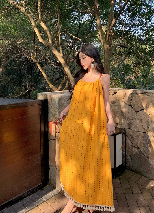 Relaxed yellow tassel sling white dress holiday temperament long dress beautiful beach dress R1621