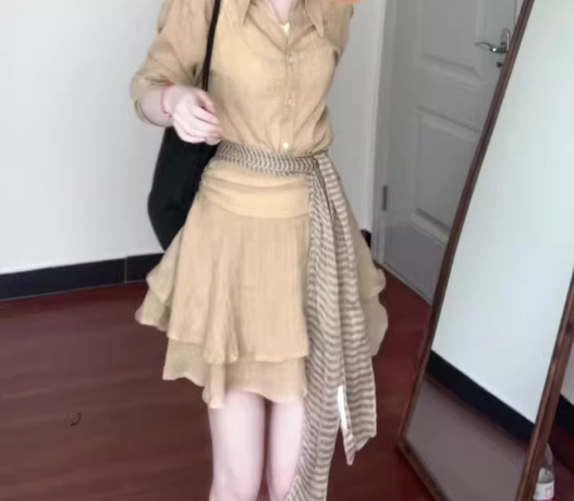 Retro gentle temperament good-looking V-neck long-sleeved shirt A-line skirt two-piece suit R0856