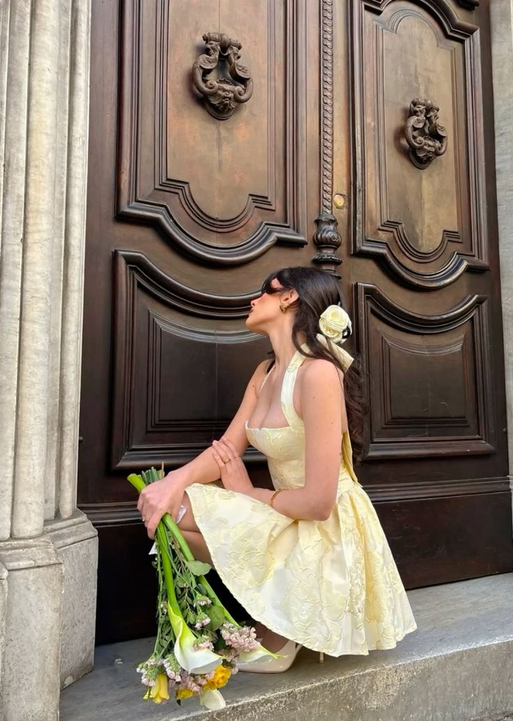 Yellow halter neck slim fit leg-lengthening sexy A-line homecoming dress R2427