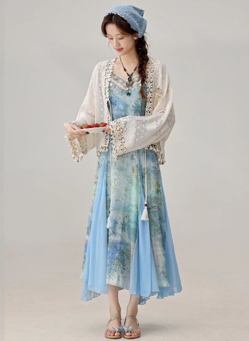 Temperament holiday style with suspender skirt sunscreen shirt top versatile jacket R1931