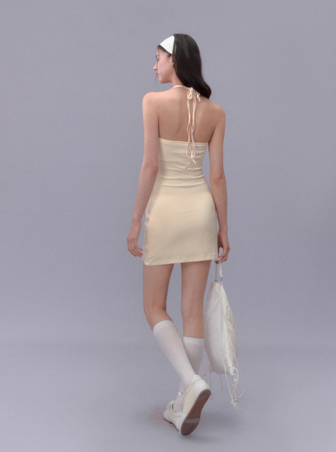 Hot girl solid color slim halter neck suspender dress summer hip-wrapped slim sexy short skirt R3329