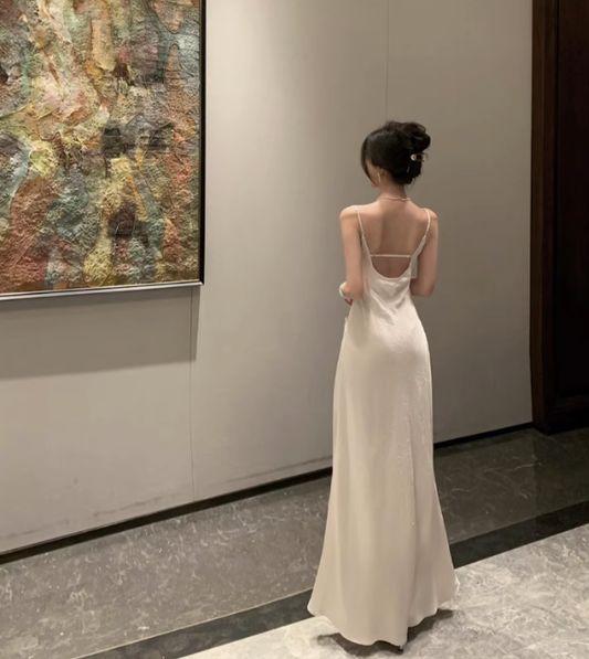 French satin suspender dress temperament backless holiday slim fit hip-wrapped long skirt R1542