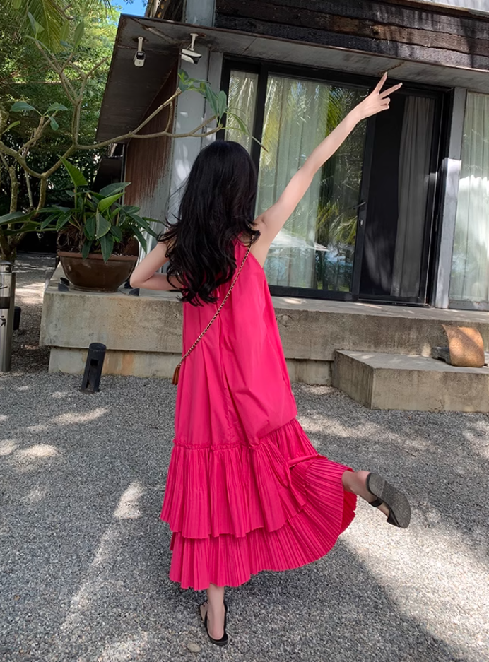 Seaside holiday style rose red white sleeveless dress high-grade layered pleated skirt R1582