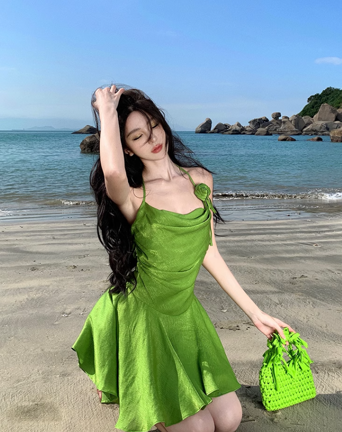 French green halter neck short skirt dopamine holiday style slim waist a-line dress R1631