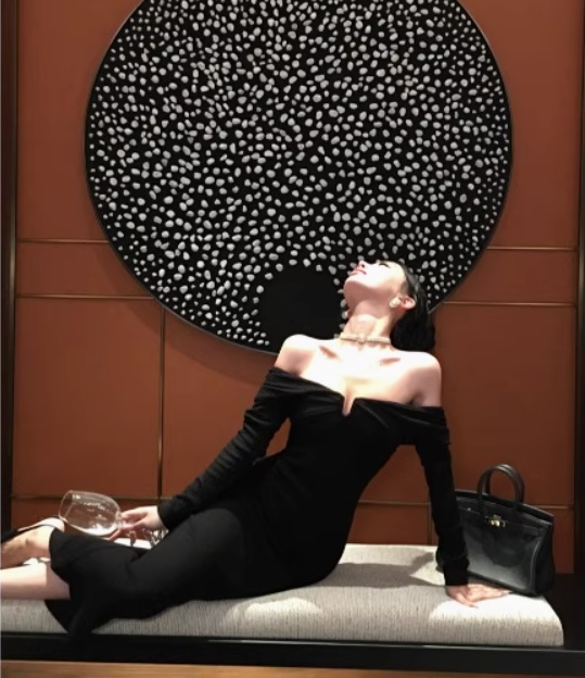 Tube Top Dress Long Sleeves Temperament Slim Fit Hip-hugging Black Long Dress R1522