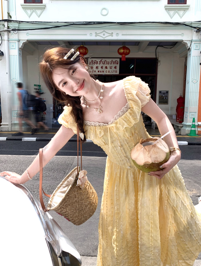 Yellow square neck puff sleeve cake dress summer Korean style age-reducing sweet petite skirt R4665