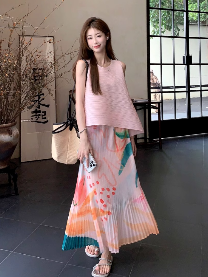 Fashion suit irregular pleats loose cover flesh thin sleeveless vest pleated printed skirt two-piece suit R1729