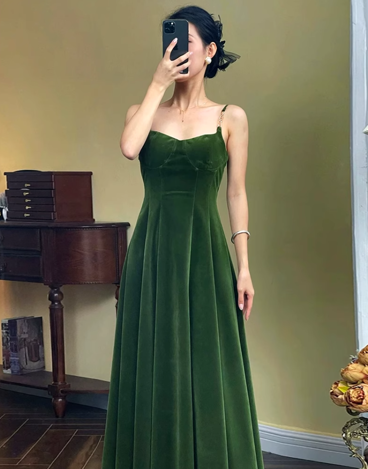 Fairy French retro velvet suspender skirt slim fit waist long skirt dress R1722