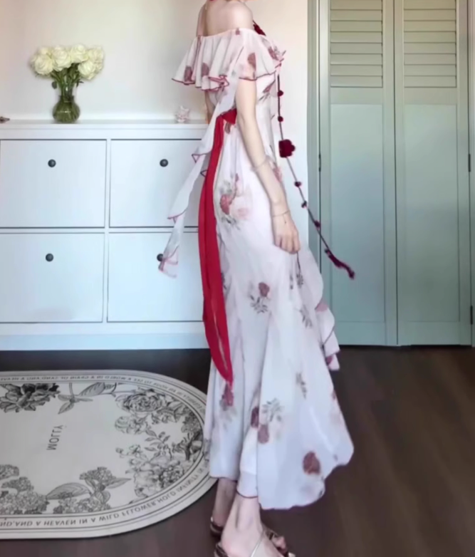 Retro floral one-shoulder dress with gentle temperament and slim waist and hip skirt R0645