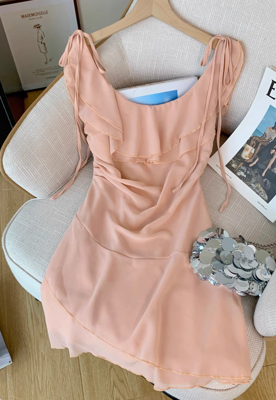 French ruffled large U-neck dress for women new style pleated gentle style short A-line skirt R4032