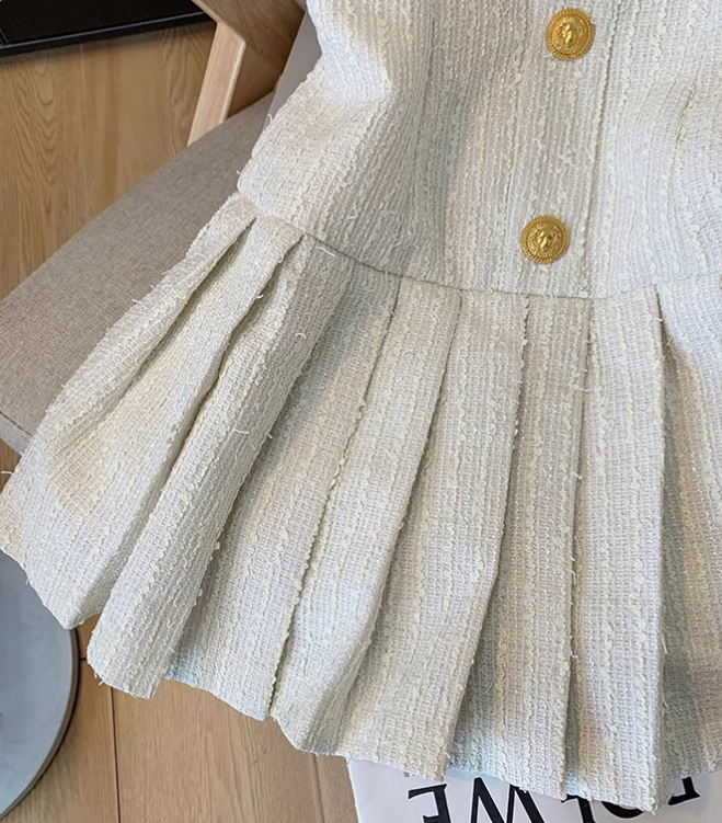 French style Chanel style halter neck dress new summer style high-end pleated skirt R3989