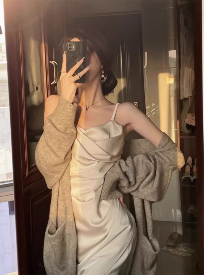 Silk satin sexy dress 2025 temperament holiday seaside slit inner suspender skirt R1441