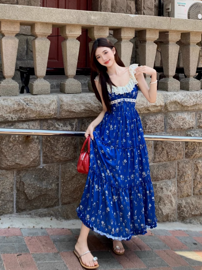 Lace stitching U-neck floral long dress French romantic holiday Klein blue suspender dress R1727