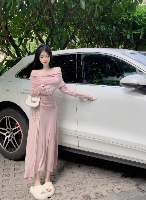 French style one-shoulder dress, elegant waist, long sleeves, off-shoulder, gentle hip-wrapped long dress R1559