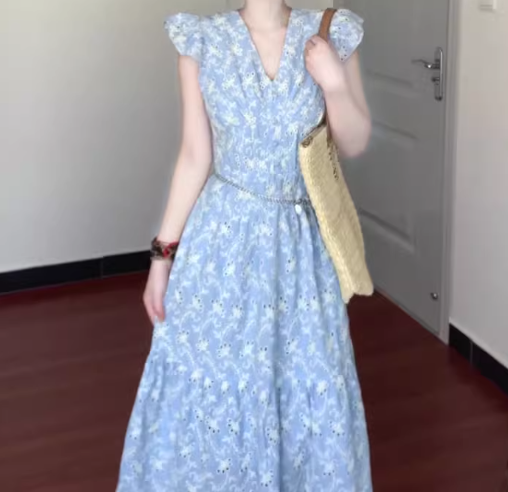 Blue v-neck floral dress with small flying sleeves, beautiful waist A-line beach dress R0781