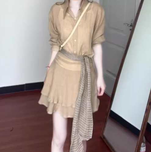 Retro gentle temperament good-looking V-neck long-sleeved shirt A-line skirt two-piece suit R0856