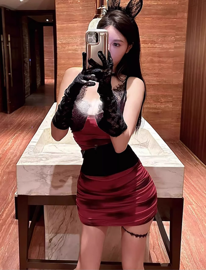 Sexy hot girl lace suspender dress 2025 large size royal sister Christmas battle suit R1265