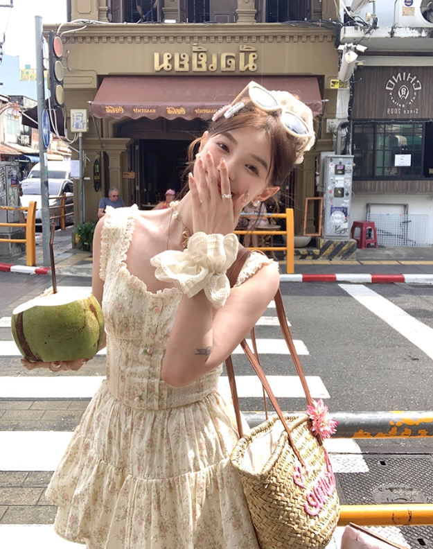 Women's romantic floral suspender dress sweet skirt R4948