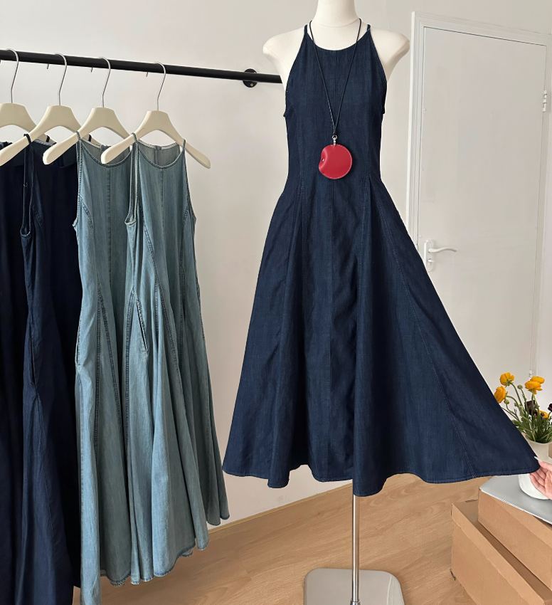 Washed suspender denim dress summer new French style slim swing suspender dress R2188
