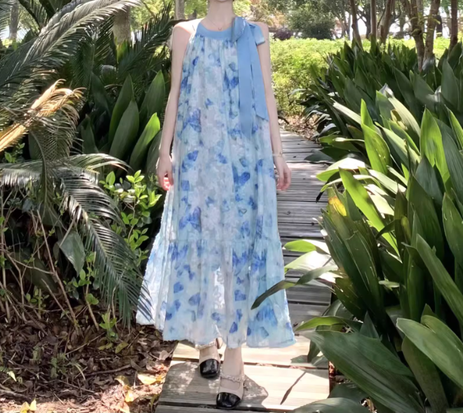 Butterfly floral lace-up halter neck dress gentle style temperament long skirt R0754