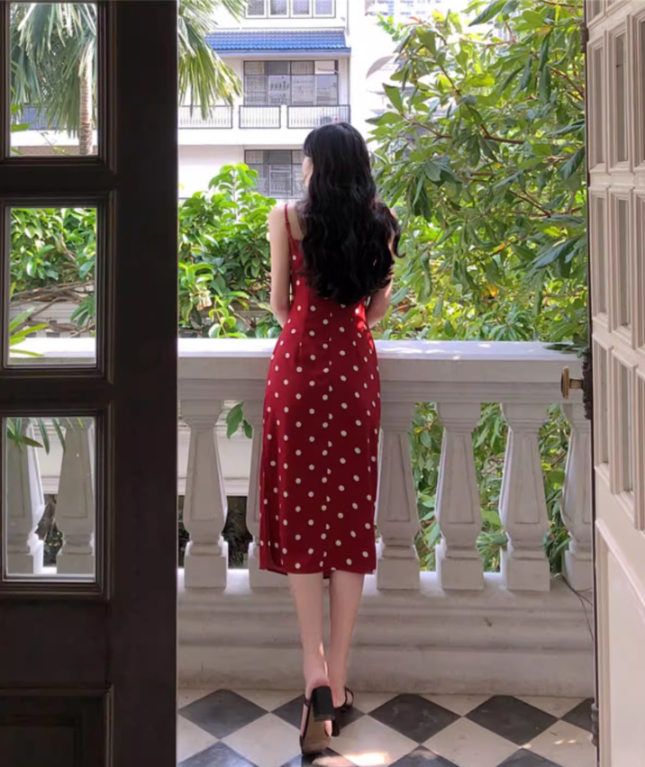 Retro mid-length polka dot dress French style holiday style sexy slim suspender skirt R1495