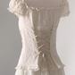 Wear a collarbone-revealing shirt as an outerwear with a niche design, hollow pleated V-neck top R0287