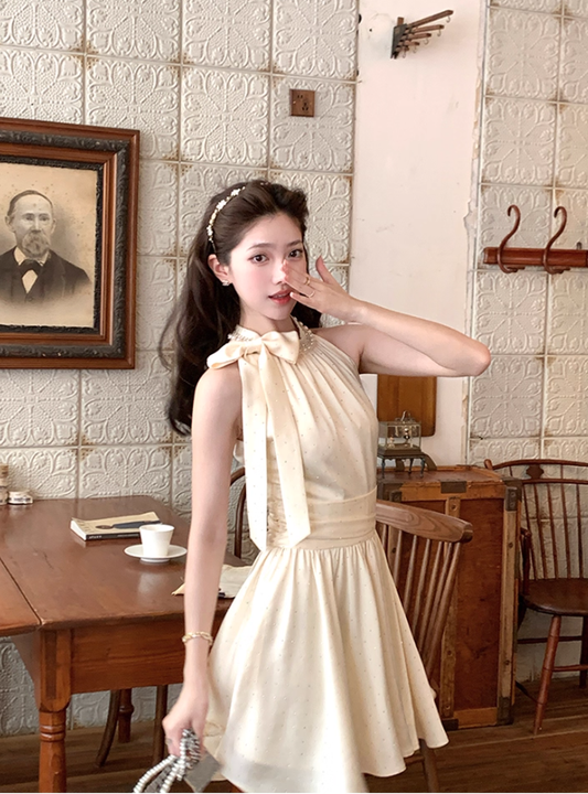 Polka dot halter neck dress summer daughter style temperament high-end off-shoulder dress R4583