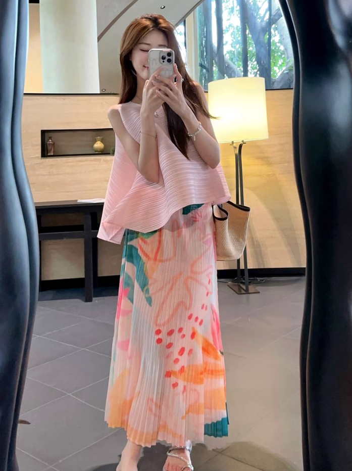 Fashion suit irregular pleats loose cover flesh thin sleeveless vest pleated printed skirt two-piece suit R1729