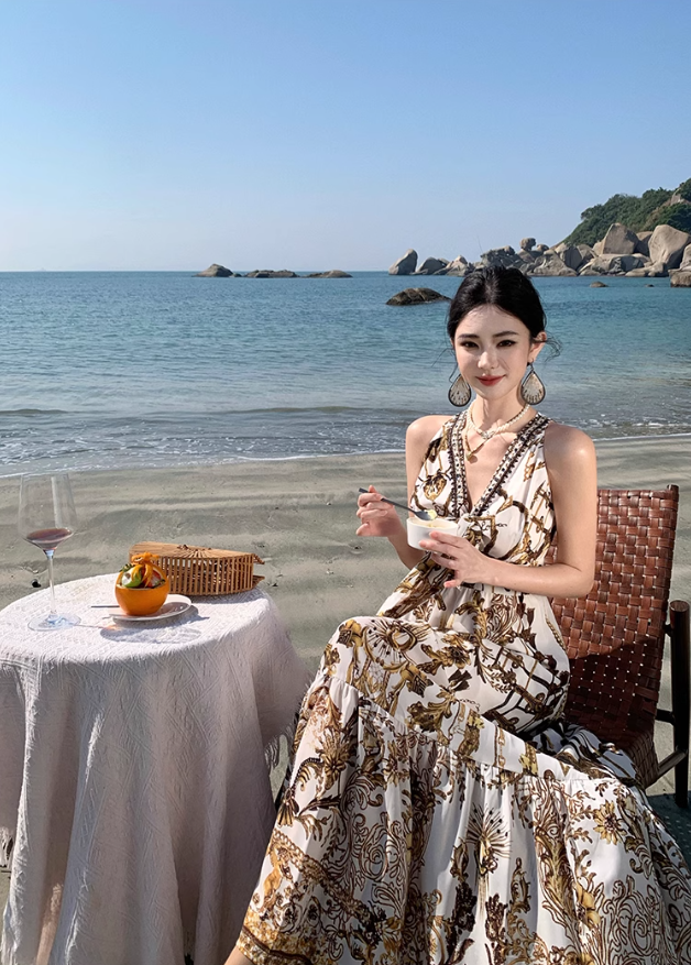 Bohemian style v-neck floral suspender dress temperament waist A-line long skirt R0592