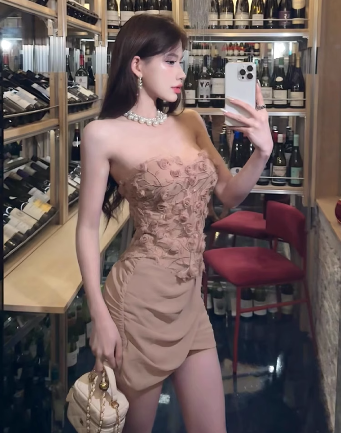 Large size French sexy tube top slim fit top irregular pure desire hip skirt suit R1853