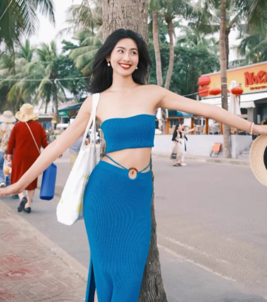 Vacation outfit Klein blue sexy waist-baring tube top slit skirt two-piece suit R1557