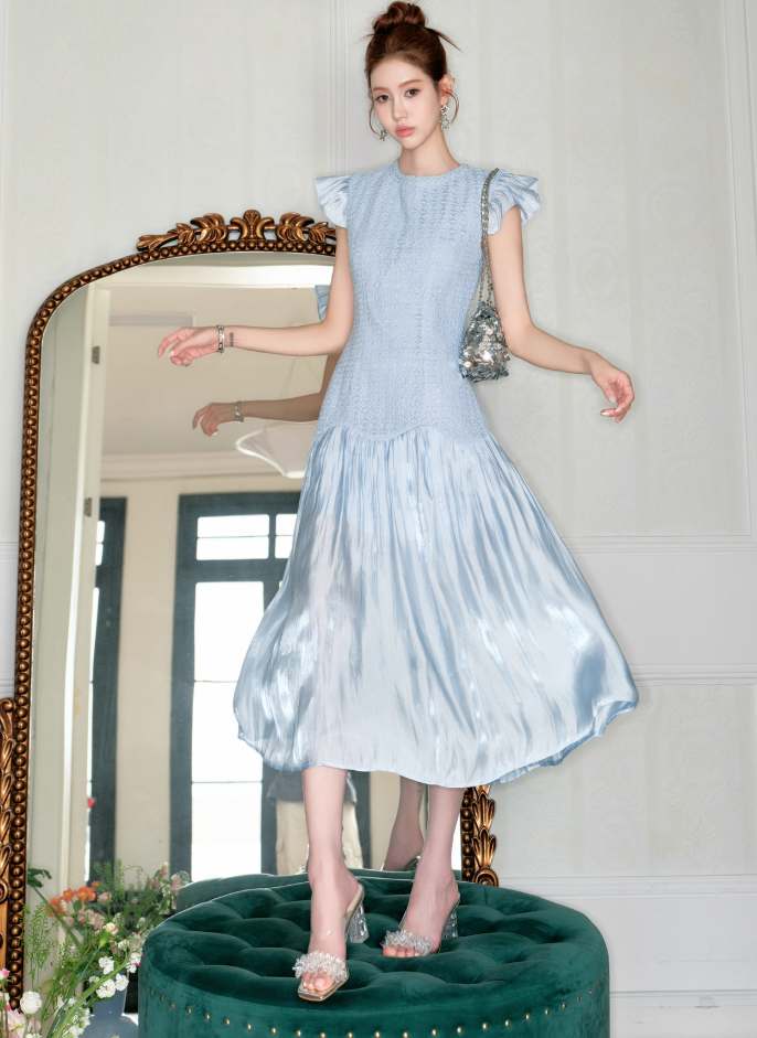 Light blue Princess sweet high waist flying sleeve long dress with Chanel style R4072