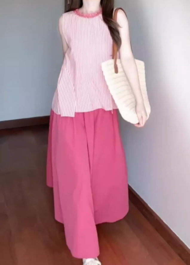 A set of gentle pink striped sleeveless top a-line skirt beautiful suit R0782