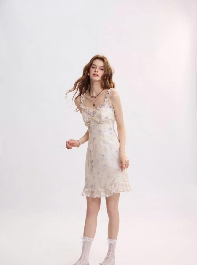 Private French floral suspender skirt wood ear edge dress holiday short skirt skirt R2712