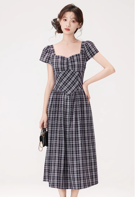 French retro square collar plaid dress new style waist slim long skirt temperament high-end R2372