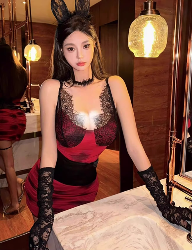 Sexy hot girl lace suspender dress 2025 large size royal sister Christmas battle suit R1265