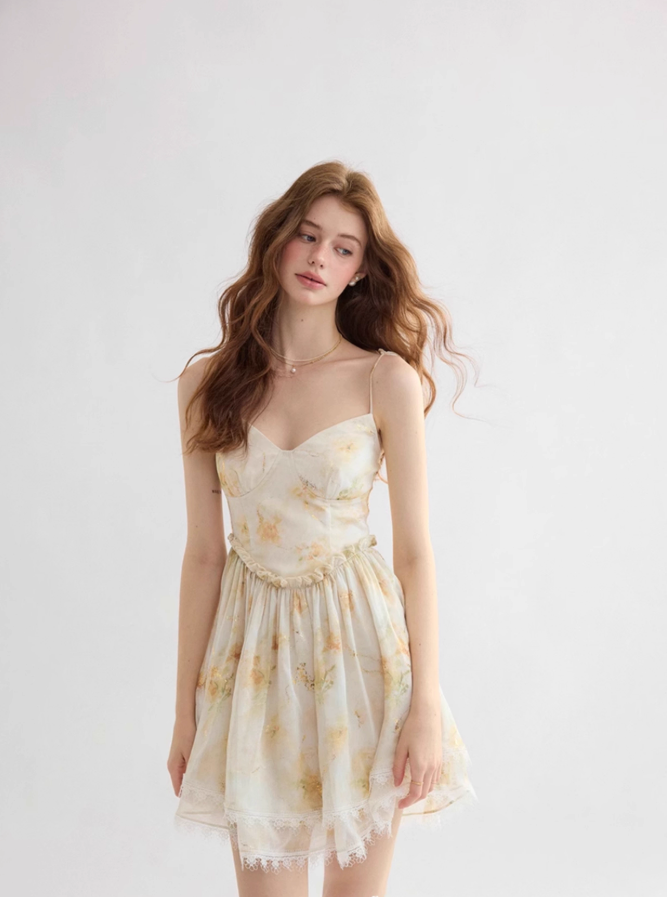 French suspender dress floral dress seaside holiday skirt short skirt R2766