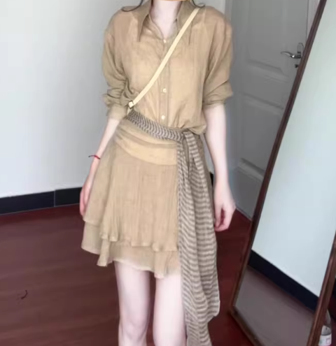 Retro gentle temperament good-looking V-neck long-sleeved shirt A-line skirt two-piece suit R0856