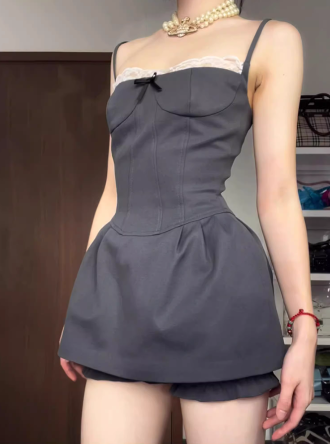 Sweet and spicy lace suspender dress 2025 pure desire style waist a-line short skirt R1178