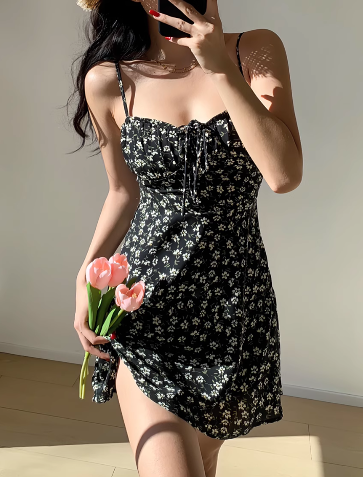 French fresh girl floral suspender skirt slim fit A-line holiday dress short skirt R2806