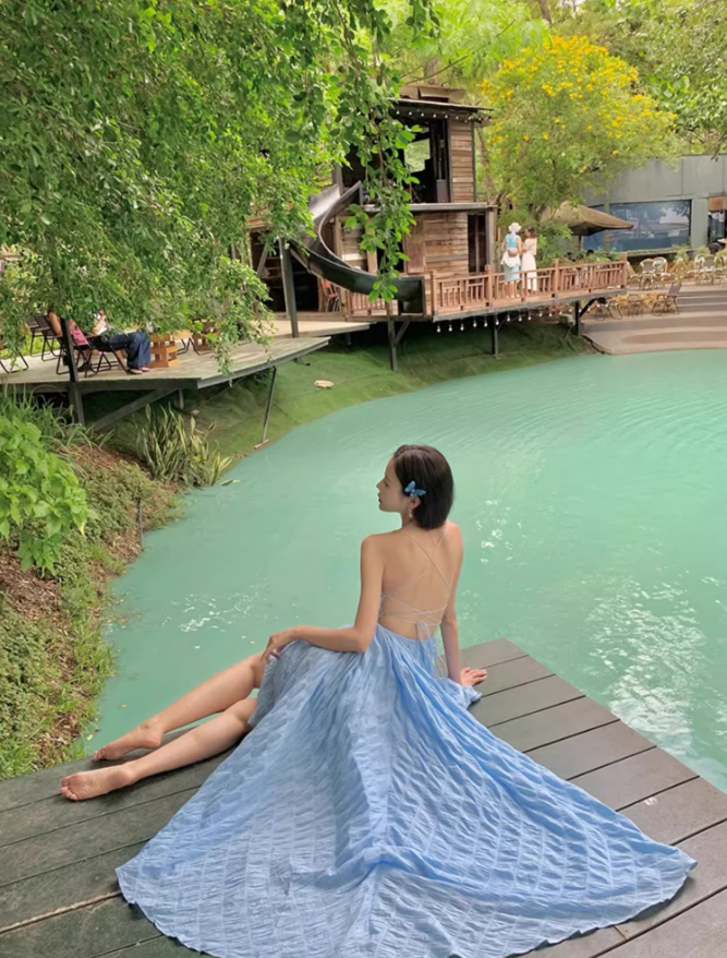 Beach dress suspenders backless dress temperament long skirt holiday style R1565