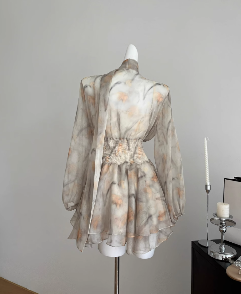 Long-sleeved V-neck puff sleeve chiffon yellow floral dress two-piece waisted short skirt R2106