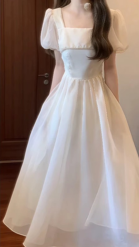 Beautiful dress French square neck puff sleeve dress temperament waist A-line dress R0643