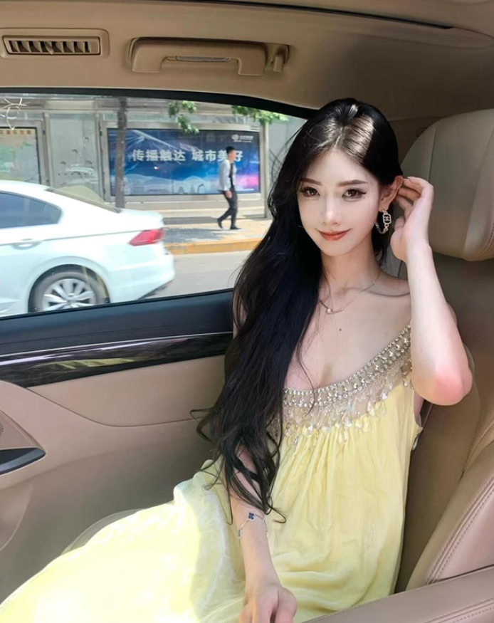 French style beautiful yellow temperament sling dress loose lazy holiday beach dress R1588