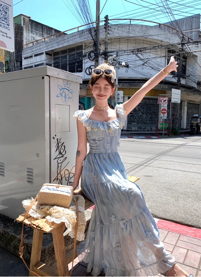 Blue long chiffon printed small flying sleeve suspender dress summer French sweet slim skirt R4616