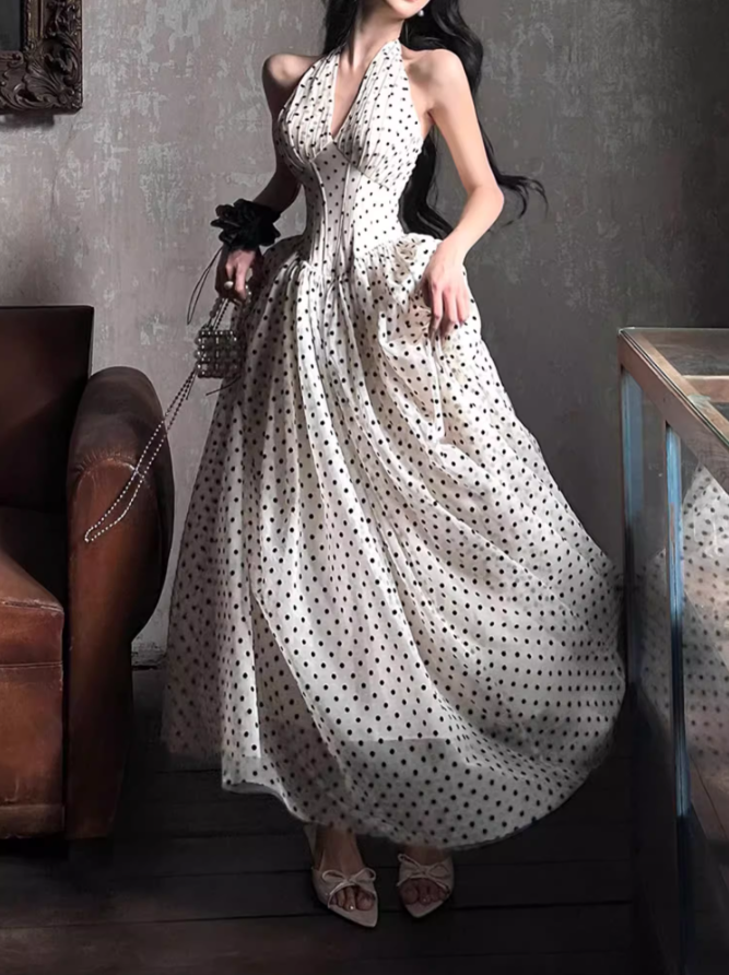French retro polka dot halter neck dress 2025 temperament fishbone waist dress R1323