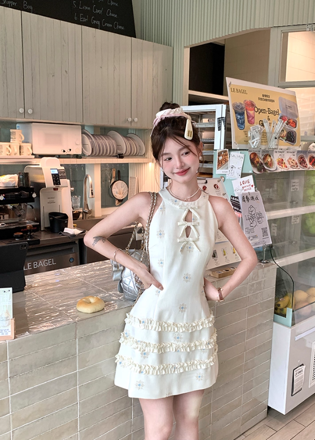 Solid color halter neck sleeveless waist dress summer French temperament retro skirt R4703