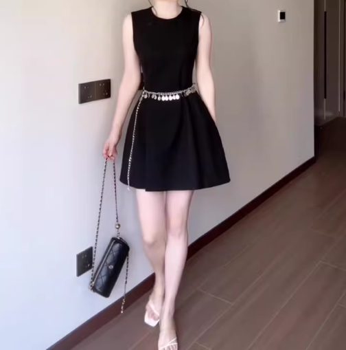 Hepburn style black vest dress gentle temperament waist A-line short skirt women R0845