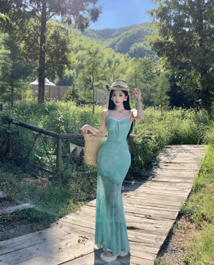 Beautiful step by step lotus fishtail dress sexy temperament holiday show figure suspender skirt R1568