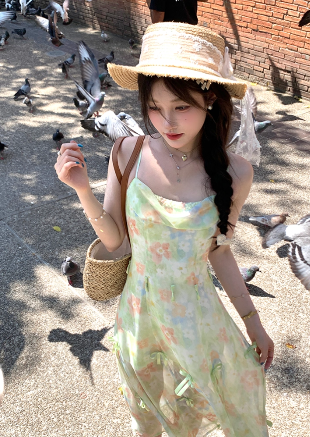 Mid-length chiffon waist-hugging sling neckline A-line dress summer French style slim temperament skirt R4737